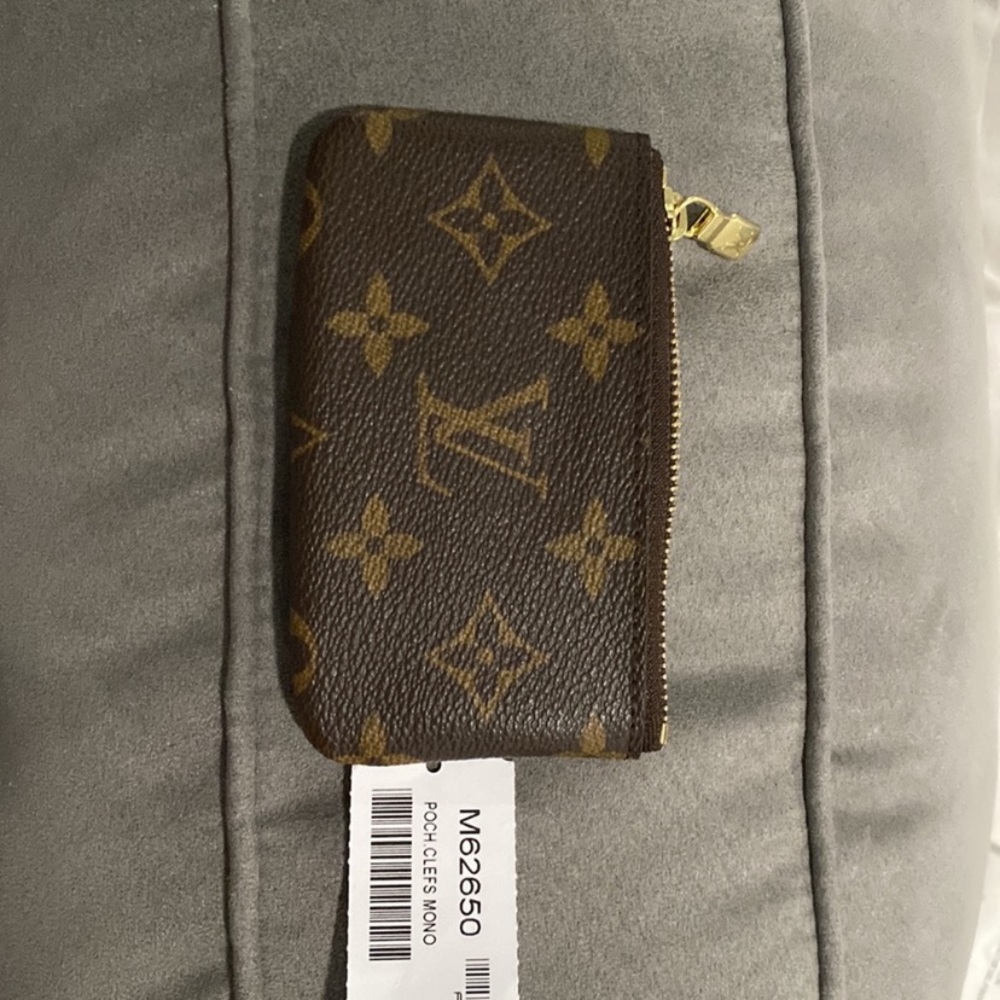 Brand new lv with tags